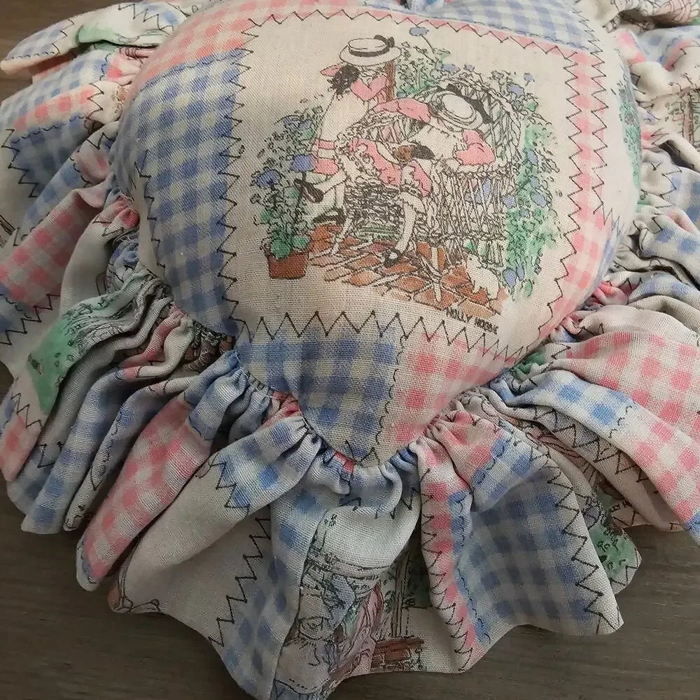 Vintage Floral Needlepoint Heart Patchwork Pillow Pink Cottage Grandmacore Decor